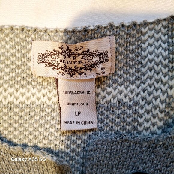 Oliver Grey & White Checked Knit Cardigan With Toggle Closure Cozycore Comfy - Picture 4 of 7